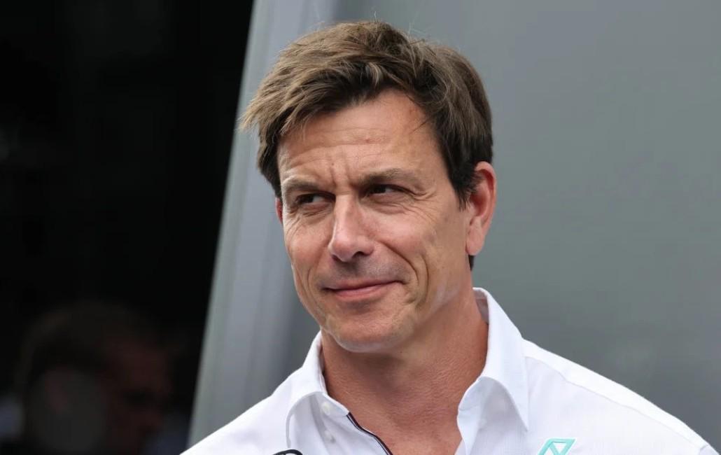 开云官网-名记:红牛因无法复刻梅奔引擎选择泄密,将和其他车队站在一块